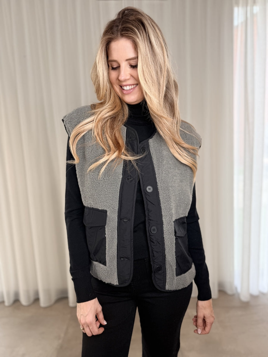 ARIANA MOUWLOOS VESTJE GRIJS