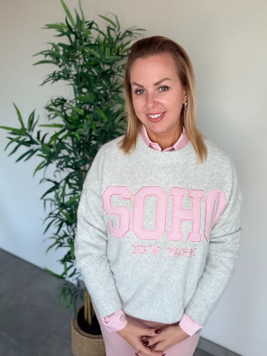 GIA TU PULL NEW YORK GRIJS MET ROZE