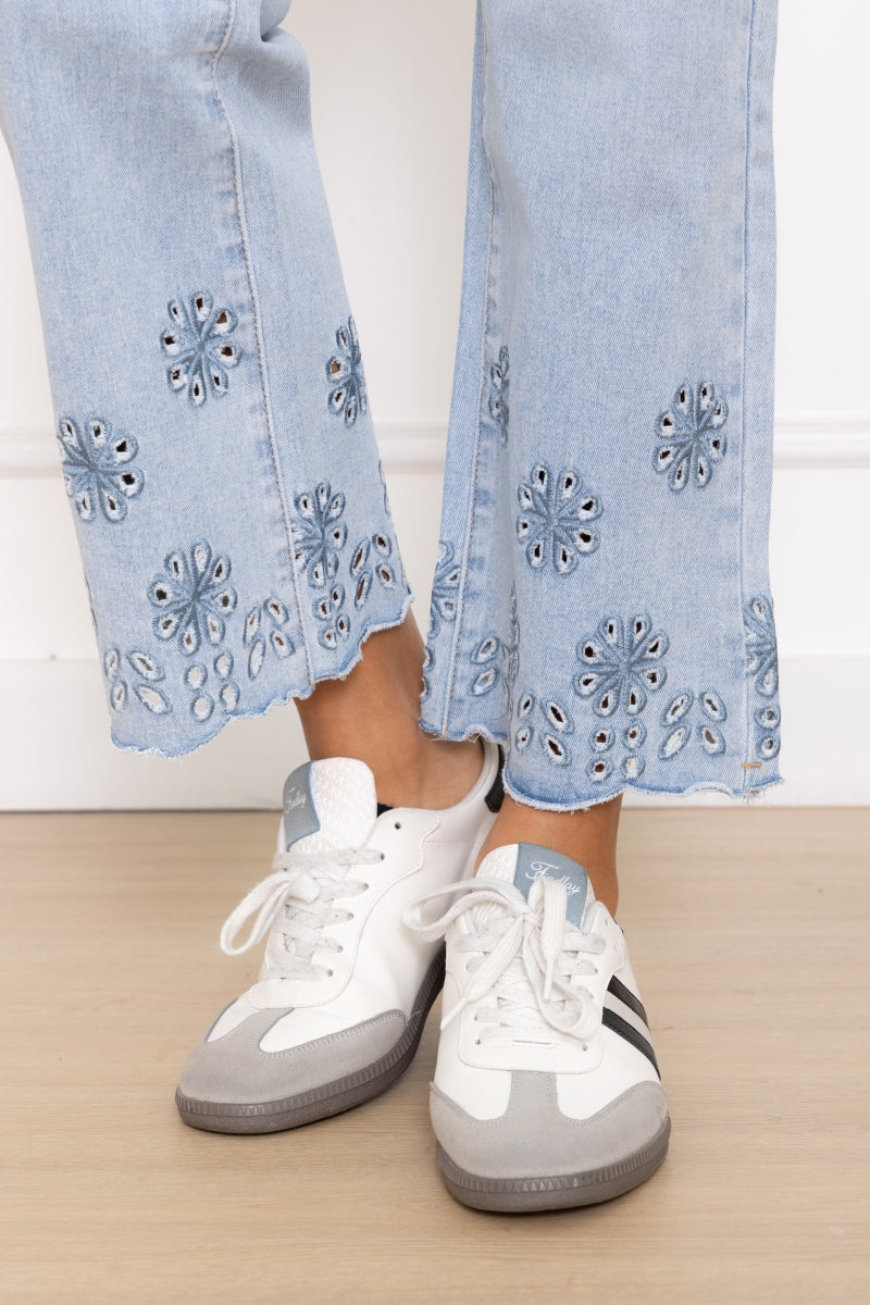 GIO JEANS BROEK MET BLOEMEN BORDUURSEL