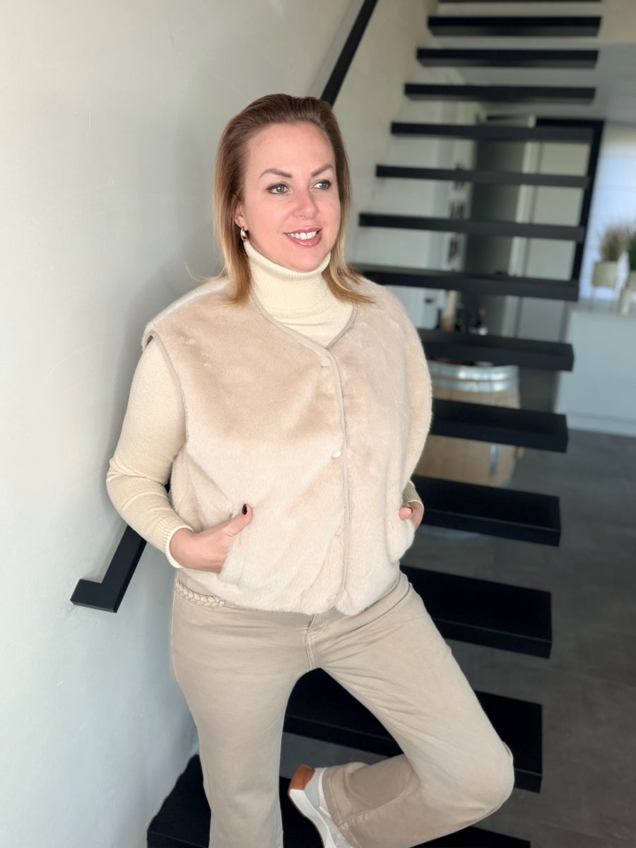 HANNAH PULL MET HOGE KRAAG BEIGE