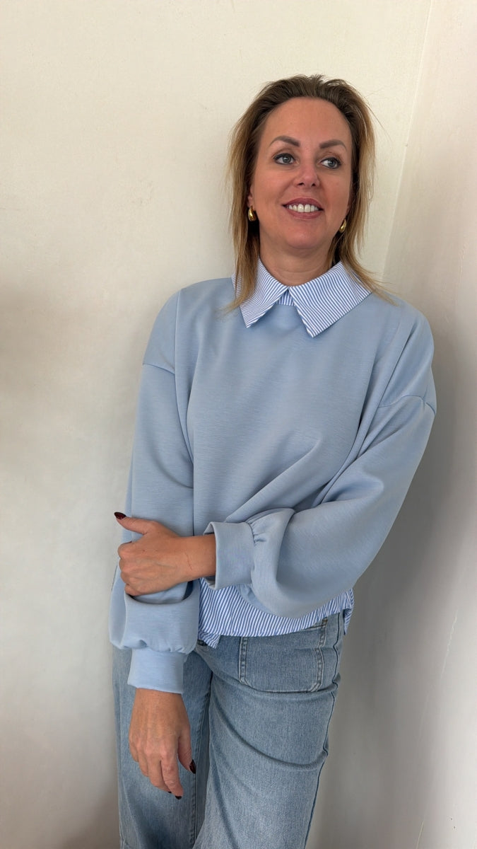 GLOWY PULL MET HEMD DETAILS BLAUW